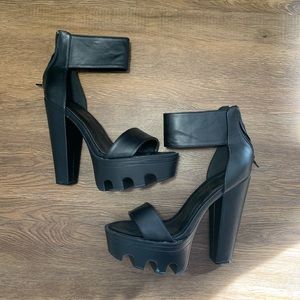 Chunky platform heels